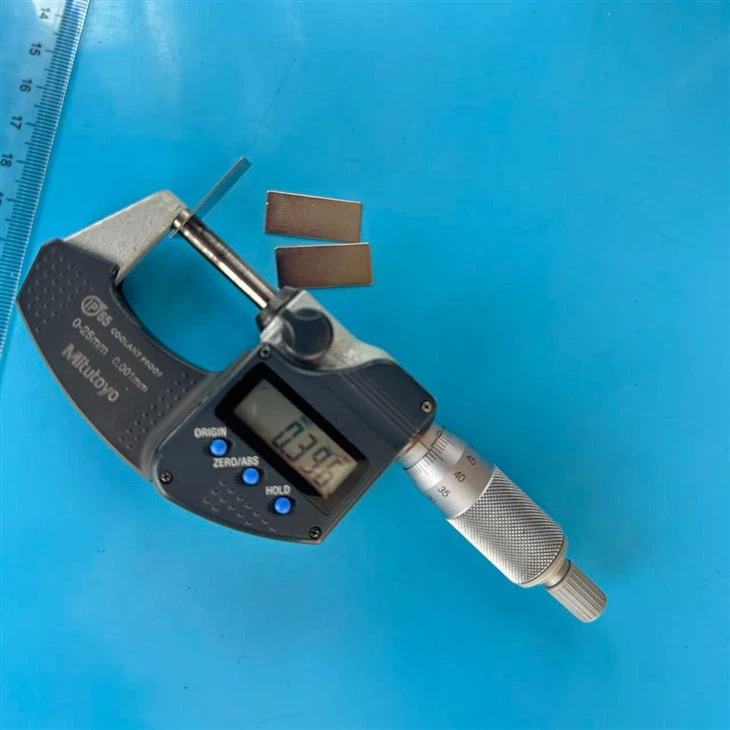 Ultra Thin Block NdFeB Magnet For Motor suppliers